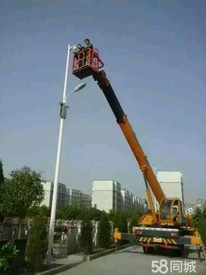 青浦華騰路登高車租賃、高空作業車、吊籃車、吊車出租