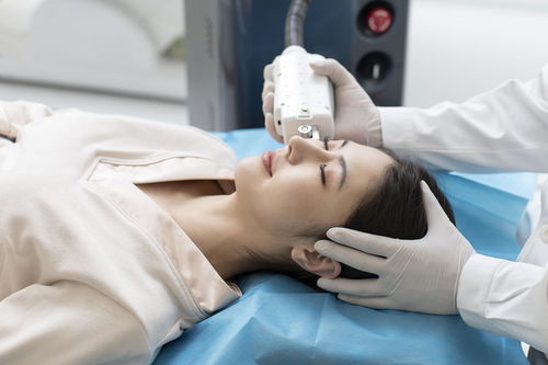 醫(yī)美頻繁“翻車” 專家提醒容貌焦慮者不適合醫(yī)美，應(yīng)重視醫(yī)療美容咨詢服務(wù)